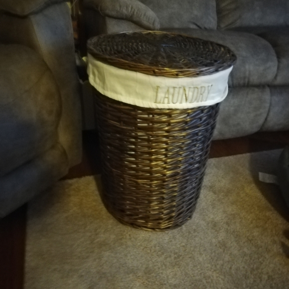 Other - Wicker Laundry Basket Other - Wicker Laundry Basket